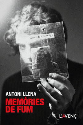 MEMORIES DE FUM