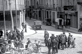 EL CARRER DE BARCELONA. CENT HISTRIES I UN CARRER